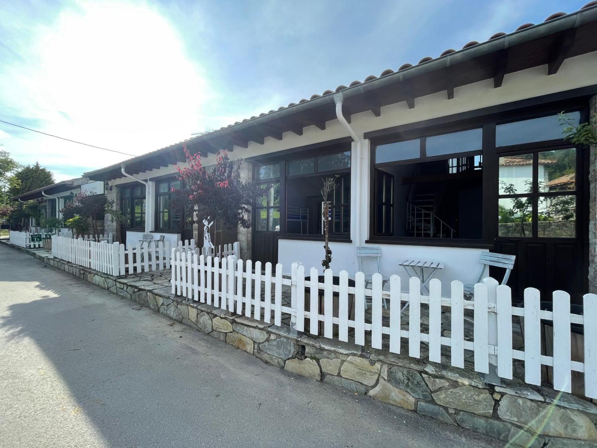 Hostel Gulpiyuri Llanes Villahormes Bagian luar foto
