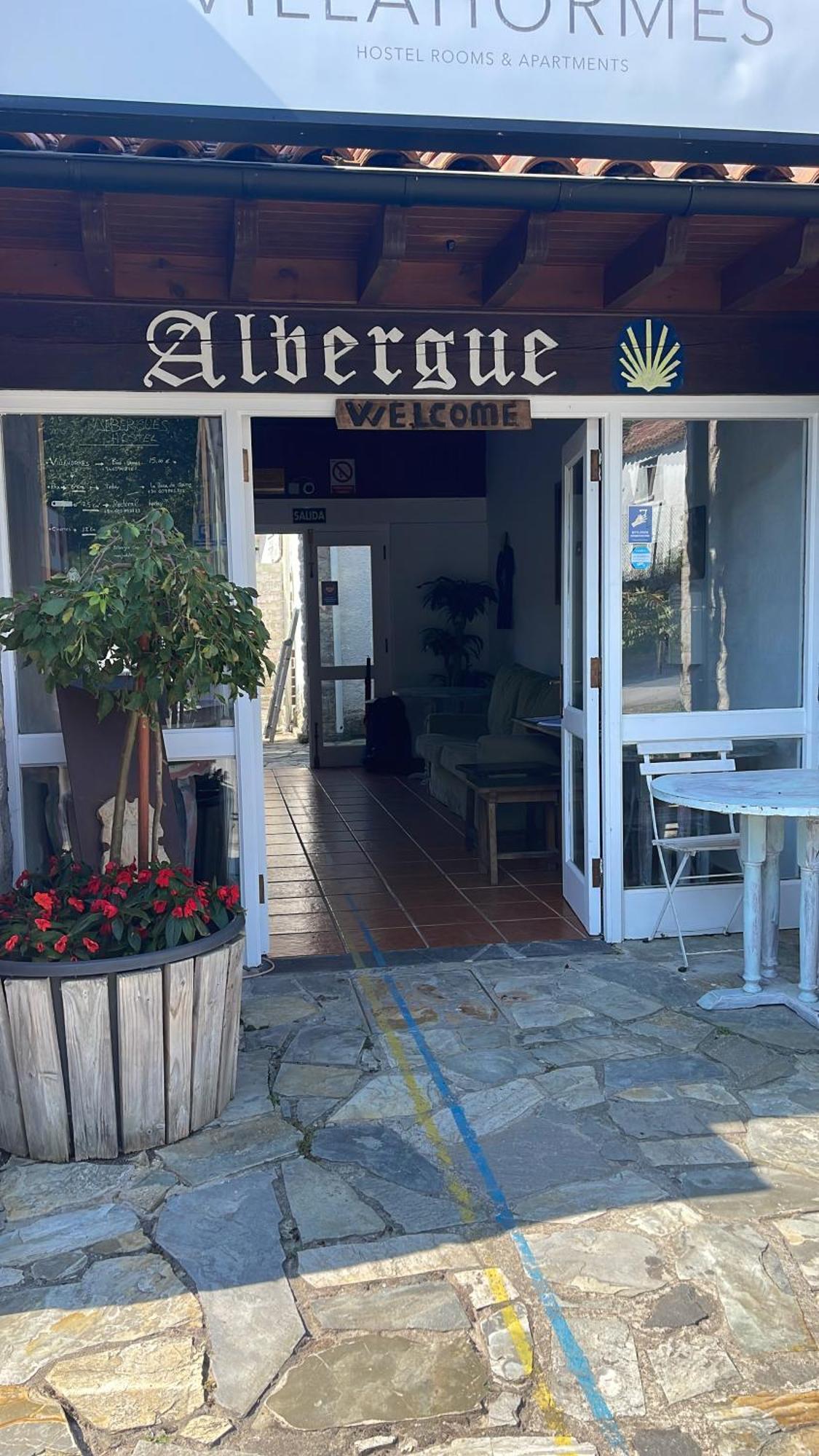 Hostel Gulpiyuri Llanes Villahormes Bagian luar foto