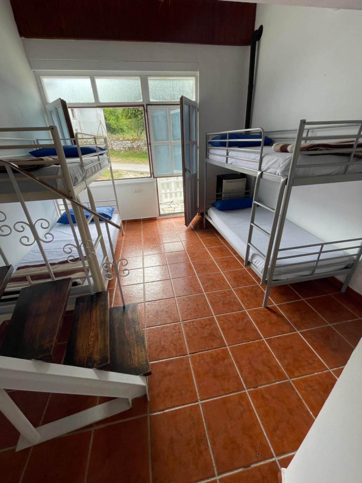 Hostel Gulpiyuri Llanes Villahormes Bagian luar foto